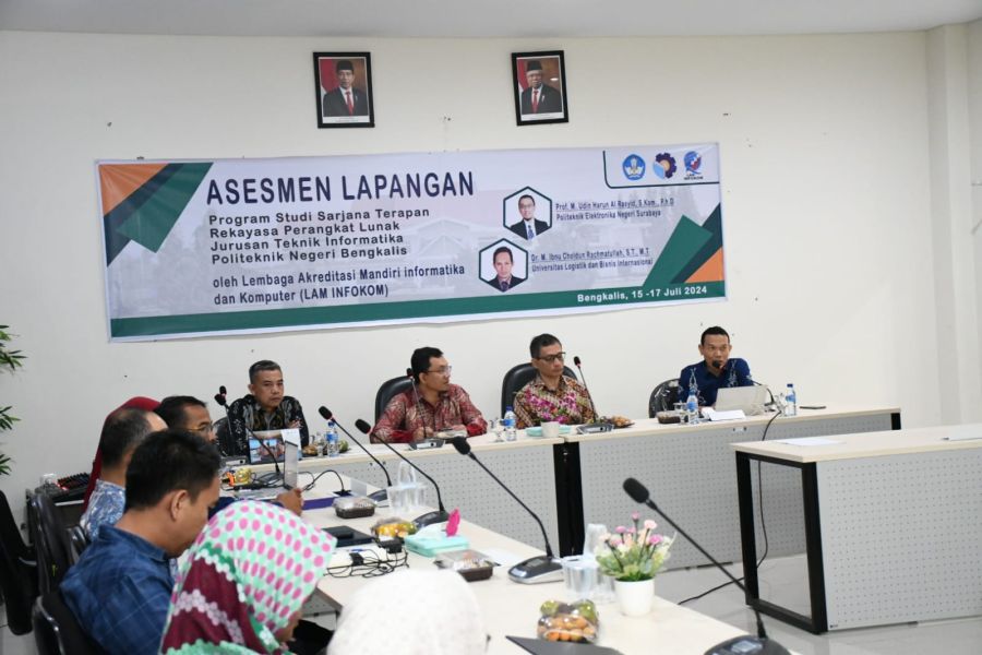 Asesmen Lapangan Akreditasi Sarjana Terapan Program Studi Rekayasa Perangkat Lunak