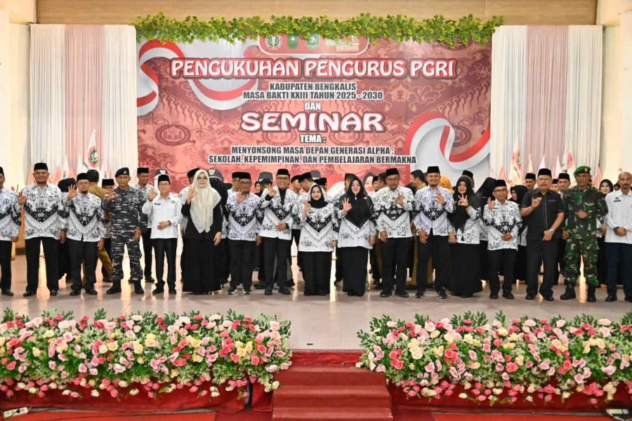 Bupati Bengkalis Kasmarni Minta PGRI Perkuat Peran Guru Sebagai Ujung Tombak Kemajuan Bangsa