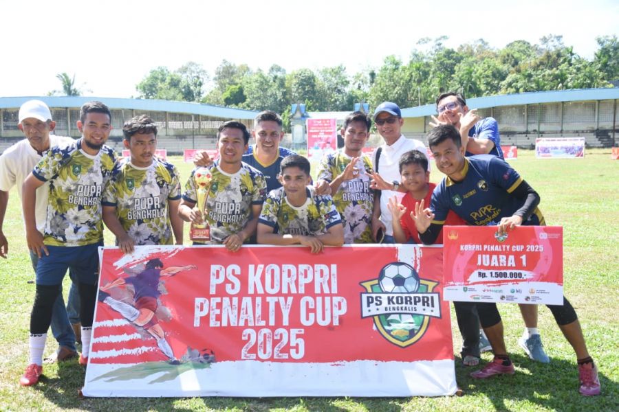 Bupati Bengkalis Resmi Tutup Turnamen Penalty Cup Antar Instansi: Ajang Silaturahmi dan Sportivitas