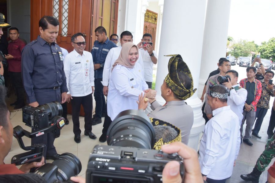 Bupati Bengkalis Sambut Hangat Kunker dan Silaturahmi Kapolda Riau Sekaligus Jamu Makan Siang