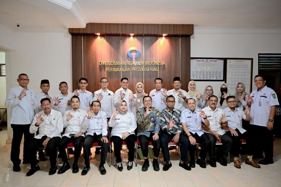 Bupati Kasmarni Bangun Kerjasama Dengan Ombudsman RI