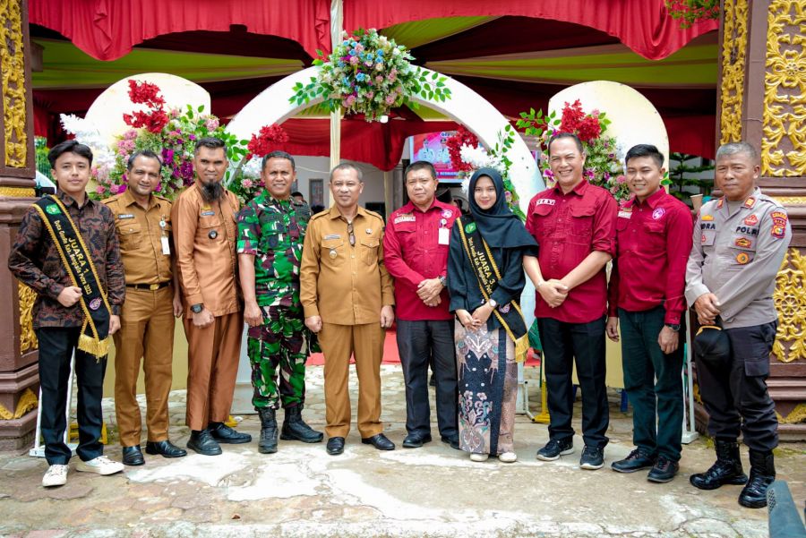 Dialog Bersama Kepala BKKBN RI, Bupati Kasmarni Paparkan Strategi Tekan Angka Prevalensi Stunting