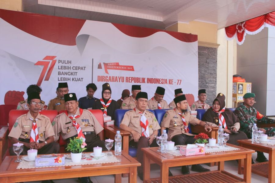 Camat Bandar Laksamana Pimpin Apel Peringatan Hari Pramuka ke- 61