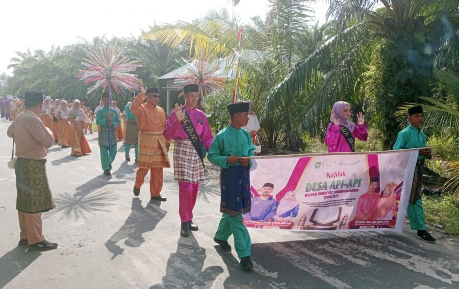 Desa Api Api Ikut Serta Meriahkan Pawai Ta'aruf Tingkat Kecamatan Bandar Laksamana