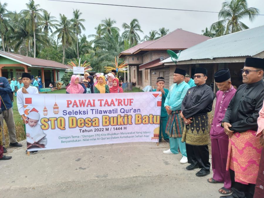 Desa Bukit Batu Gelar Pawai Ta'aruf dalam Rangka STQ yang Ke-17