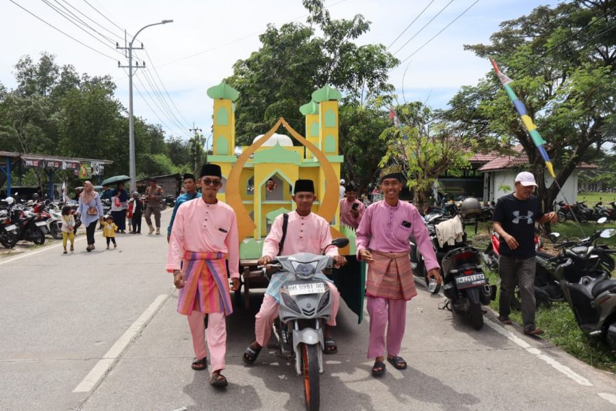 Desa Bukit Batu Meriahkan Pawai Taaruf MTQ ke-36 Tingkat Kecamatan Bukit Batu