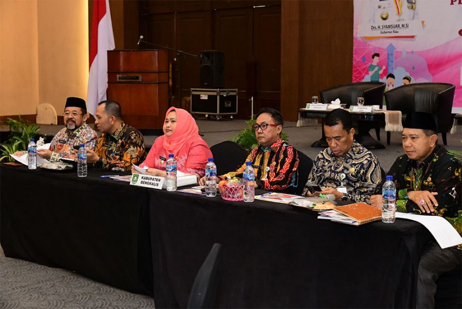 Diapresiasi Tim Penguji, Bupati Kasmarni Paparkan Langsung Inovasi Turunkan Stunting