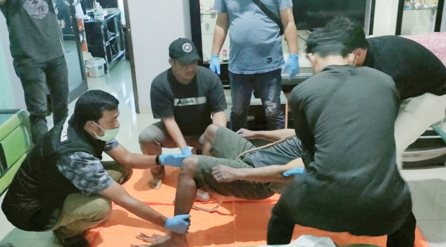 Diduga Depresi, Dokter Bengkalis Ditemukan Tewas Gantung Diri Ditempat Praktek