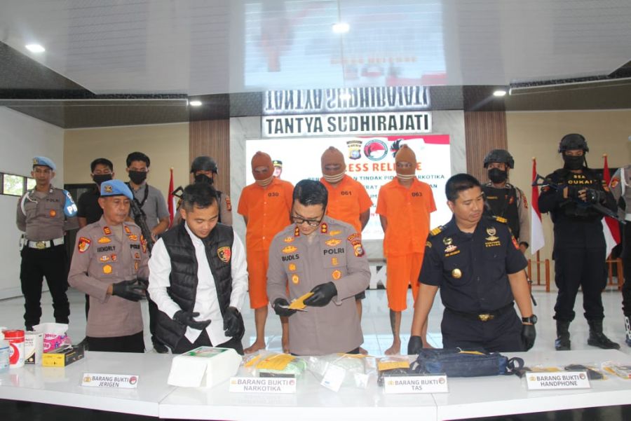 Digagalkan oleh Tim Elang Melaka dan BC Bengkalis, Kurir Sabu 2 Kg Terancam Hukuman Mati