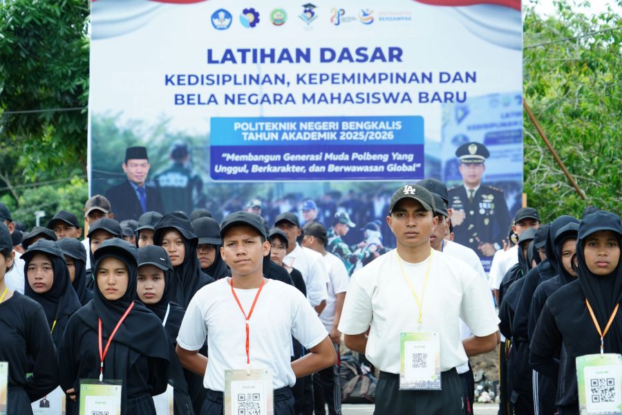 Digelar Enam Hari, PKKMB Polbeng 2025 Resmi Ditutup