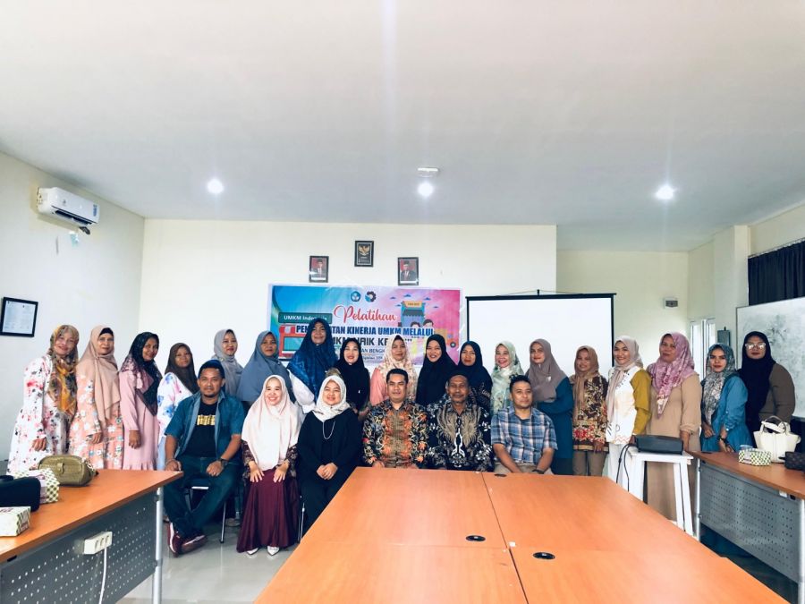 Dosen Polbeng Gelar Pengabdian Masyarakat, ”UMKM Naik Kelas” Menuju Indonesia Emas