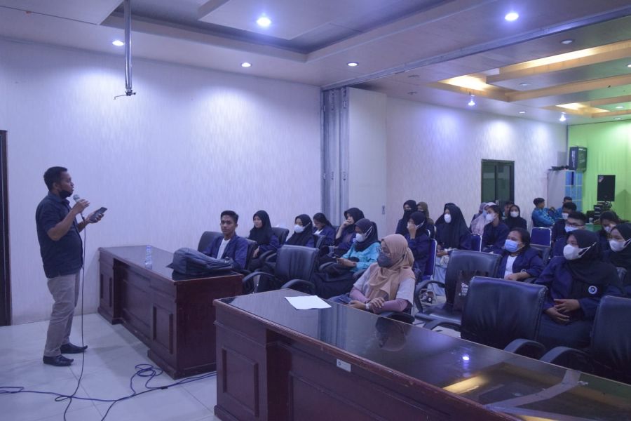 HMTI Polbeng Gelar Seminar PKM dan KMIPN