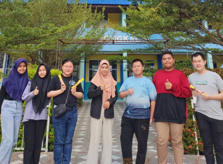 Jurusan Bahasa Polbeng Adakan Pelatihan Creative Writing di SMA Negeri 1 Bengkalis