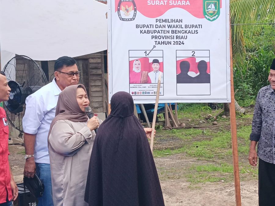 Kampanye Tatap Muka Di Kecamatan Talang Muandau, Kasmarni Ajak Warga Mencoblos Dengan Benar
