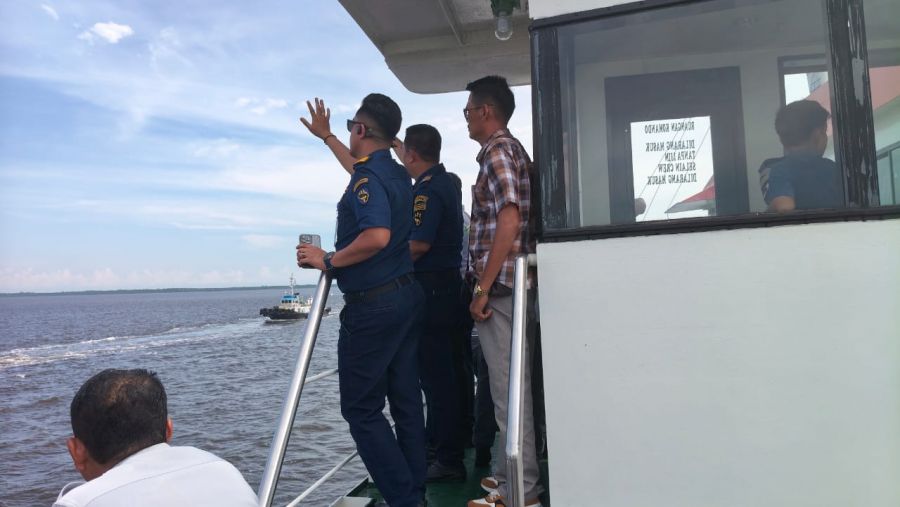 KSOP Kelas II Tanjung Buton Gelar Simulasi dan Latihan Musibah di Laut pada KM Swarna Putri