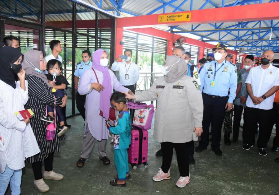 Lama Tak Beroperasi, Bupati Bengkalis Kembali Lepas Pelayaran ke Melaka