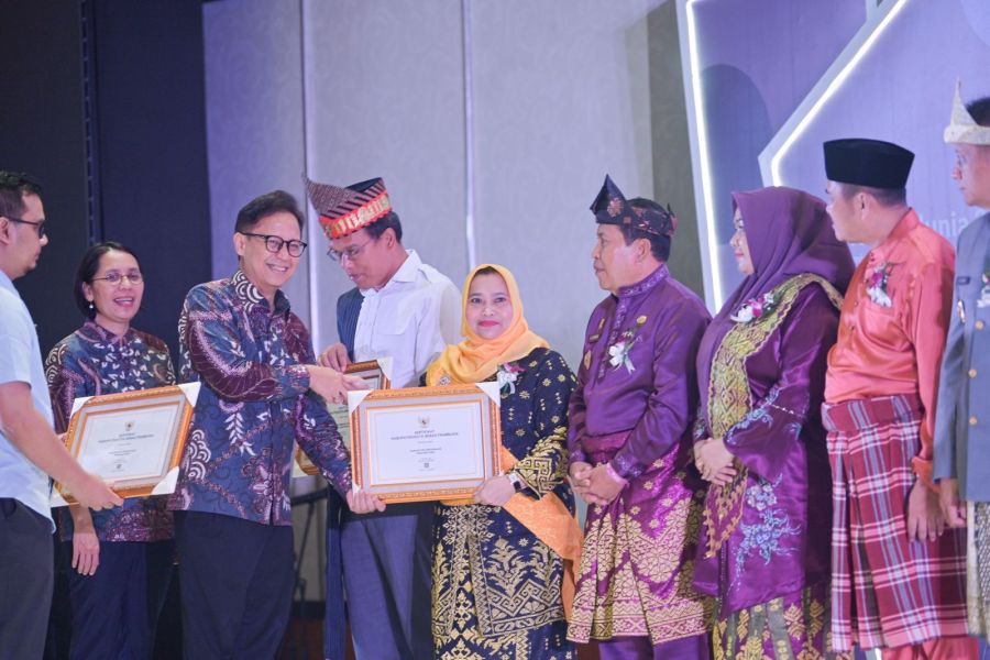 Menjadi Satu dari 99 Kabupaten/Kota, Kabupaten Bengkalis Terima Sertifikat Bebas Frambusia