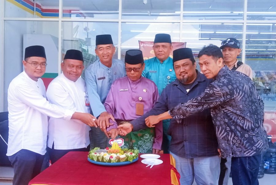 Peduli Masyarakat, BRK Syariah Resmikan ATM di Desa Koto Raja