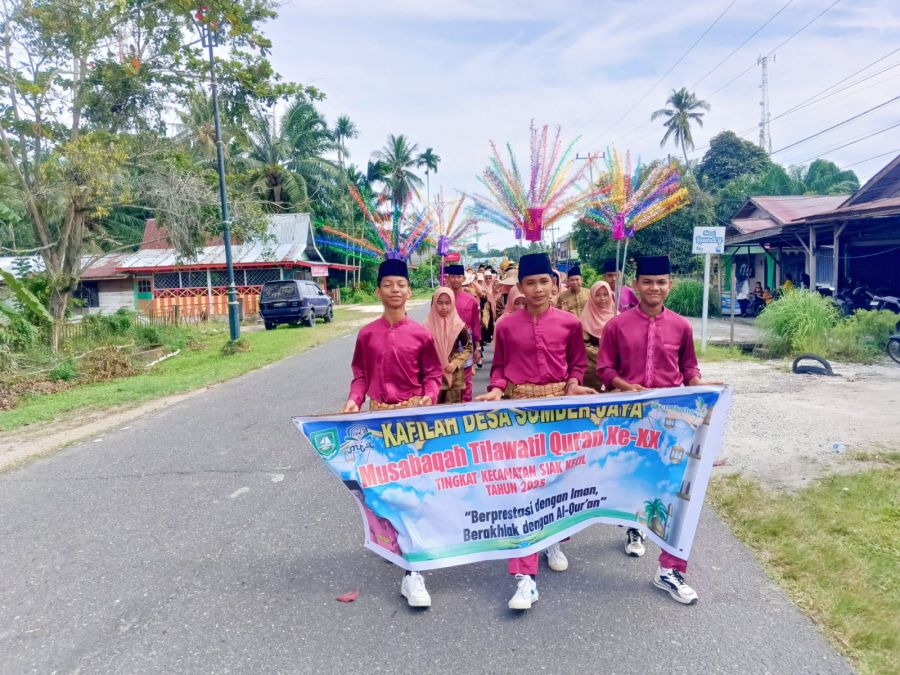 Pemdes Sumber Jaya Ikuti Pawai Taaruf MTQ ke-20 Tingkat Kecamatan Siak Kecil
