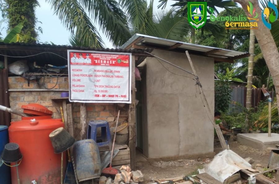 Pemerintah Desa Tanjung Datuk Rehab 18 Rumah Masyarakat Kurang Mampu