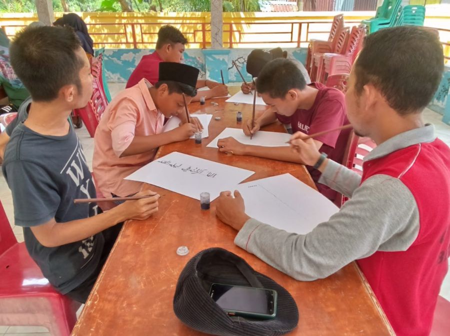 Pemerintah Desa Tenggayun Gelar Kegiatan Pembinaan Kaligrafi/Khattil Qur'an