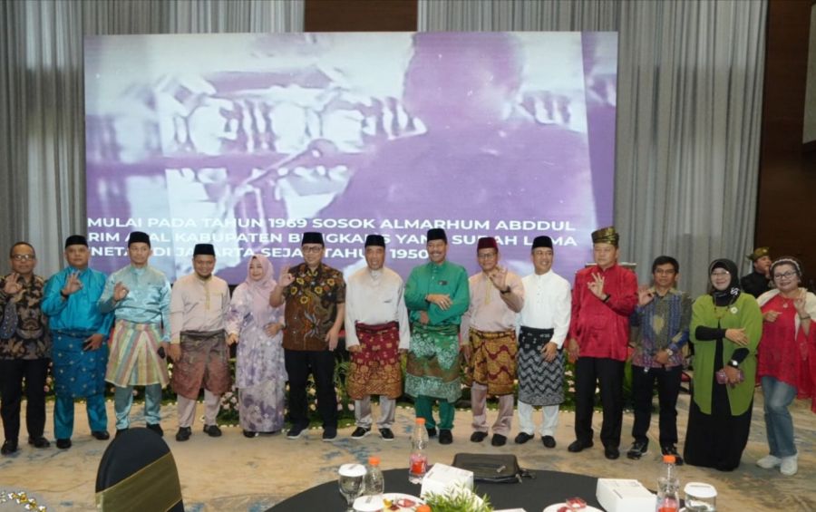 Perkuat Rasa Solidaritas, Pimpinan dan Anggota DPRD Bengkalis Hadiri Halal Bihalal IKMKB
