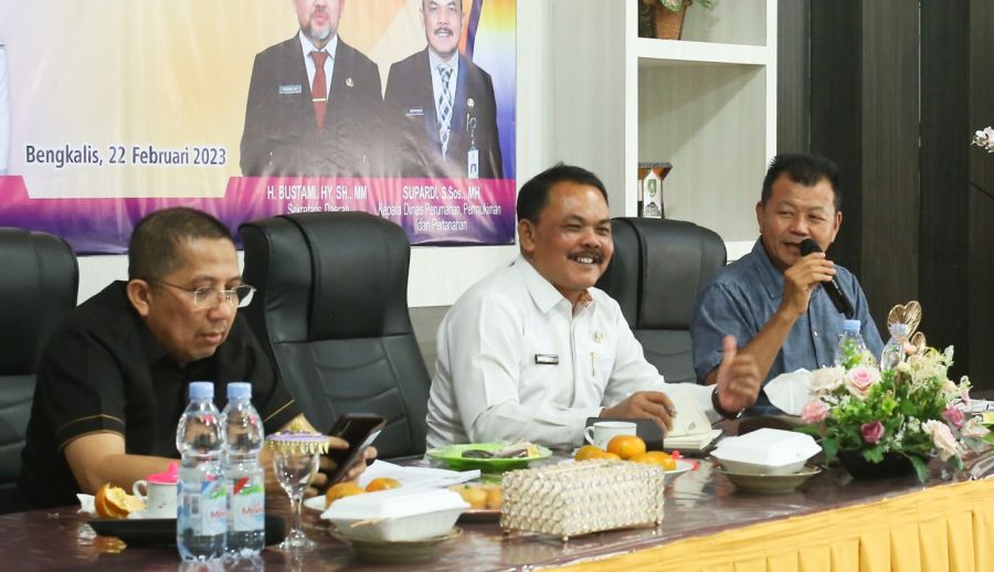 Pimpinan Komisi II Sampaikan Catatan dalam Renja Dinas Perkimtan