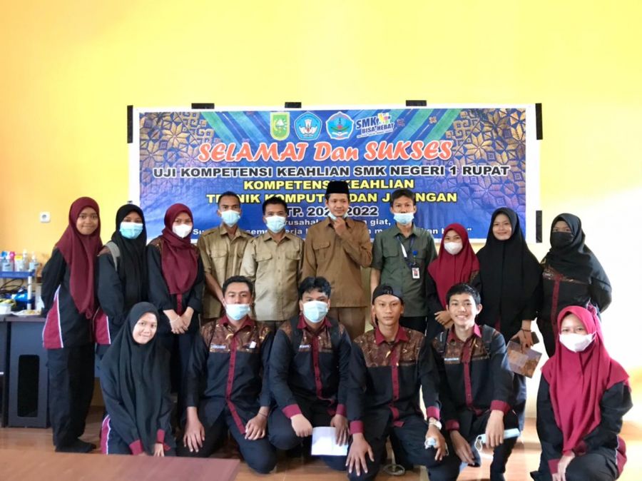 Polbeng Laksanakan Uji Kompetensi Keahlian pada SMKN 1 Rupat