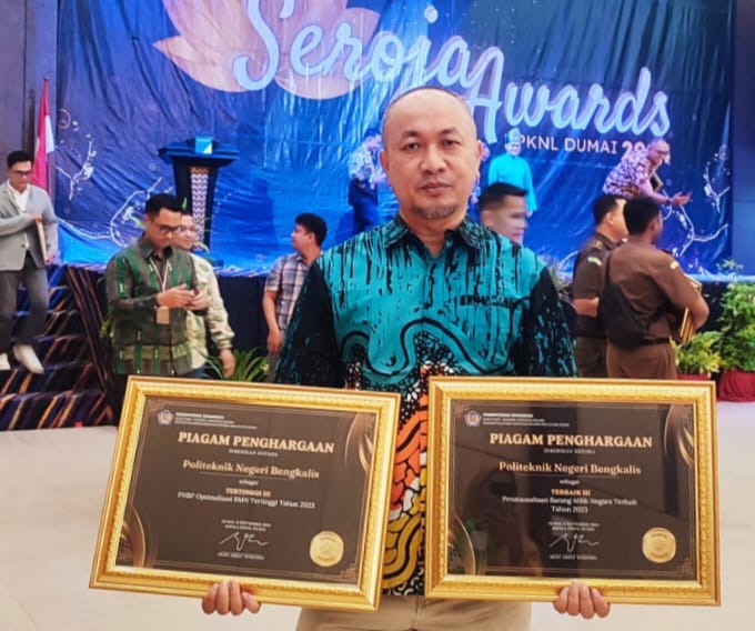 Polbeng Terima Dua Penghargaan Seroja Award dari KPKNL Dumai