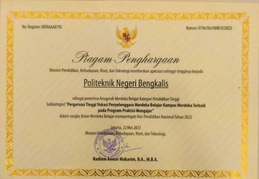 Polbeng Terima Penghargaan dari Kemendikbudristek