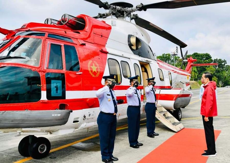 Presiden Jokowi Datang ke Muntai Barat Tanam Mangrove di Pantai Raja Kecik