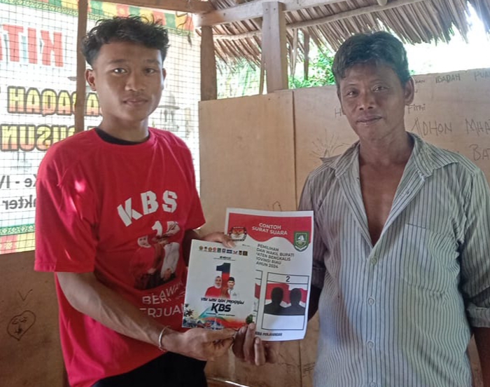 Relawan BP Bagikan Brosur ke Masyarakat Bantan