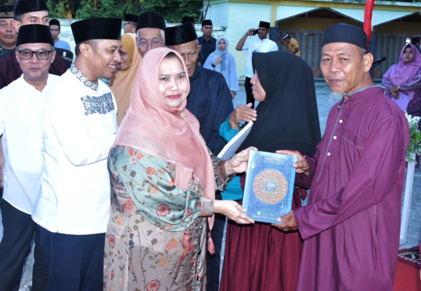 Safari Ramadhan di Kecamatan Bandar Laksamana, Bupati Ajak Umat Muslim Tingkatkan Iman dan Taqwa