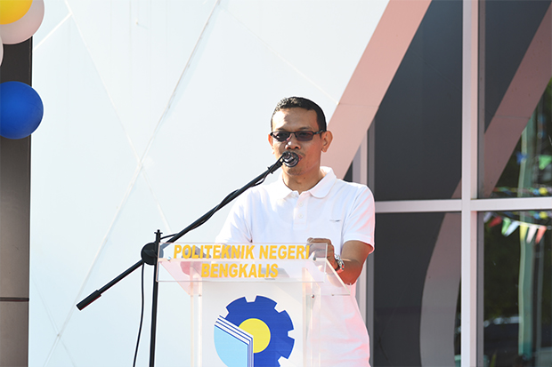 Sampena Milad Yang Ke 21, Polbeng Gelar Kegiatan Outbound