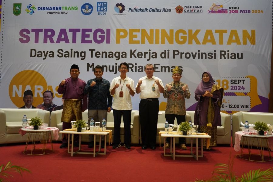 Tantangan Triple Disruption: Strategi SDM Riau Menuju Era Emas