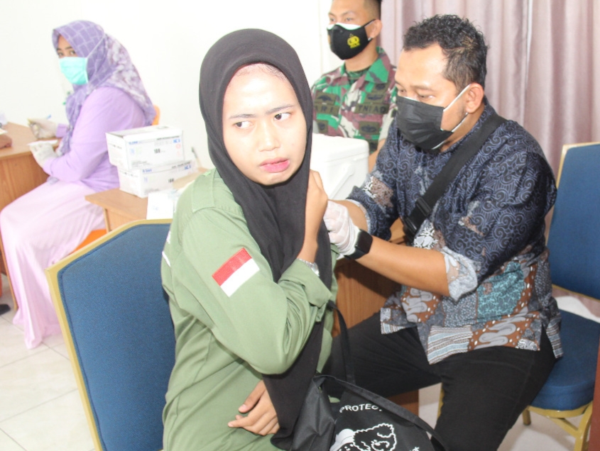Upaya Penanggulangan Pandemi Covid-19,  Polbeng Gelar Vaksinasi
