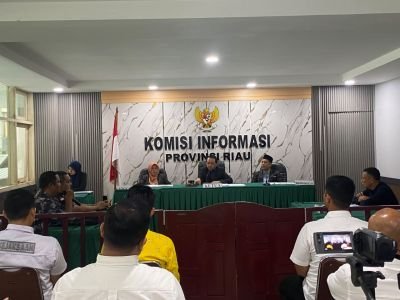 KI Riau Wajibkan Penerima Kuasa Advokat, Ketua Majelis Akui Aturan Tak Jelas